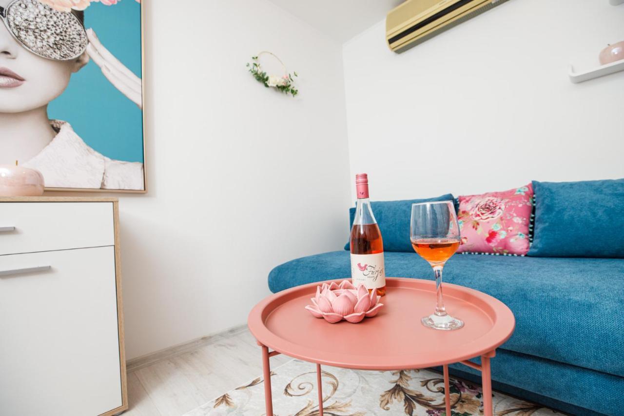 Szeged Szive - Becsi Szinek Apartman Lejlighed Eksteriør billede