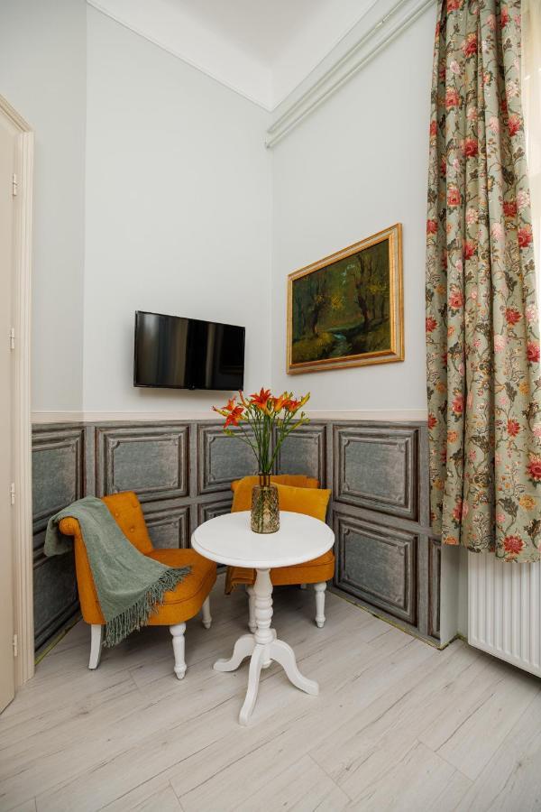 Szeged Szive - Becsi Szinek Apartman Lejlighed Eksteriør billede