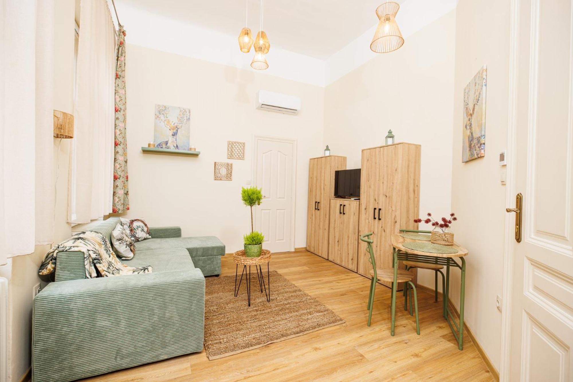 Szeged Szive - Becsi Szinek Apartman Lejlighed Eksteriør billede