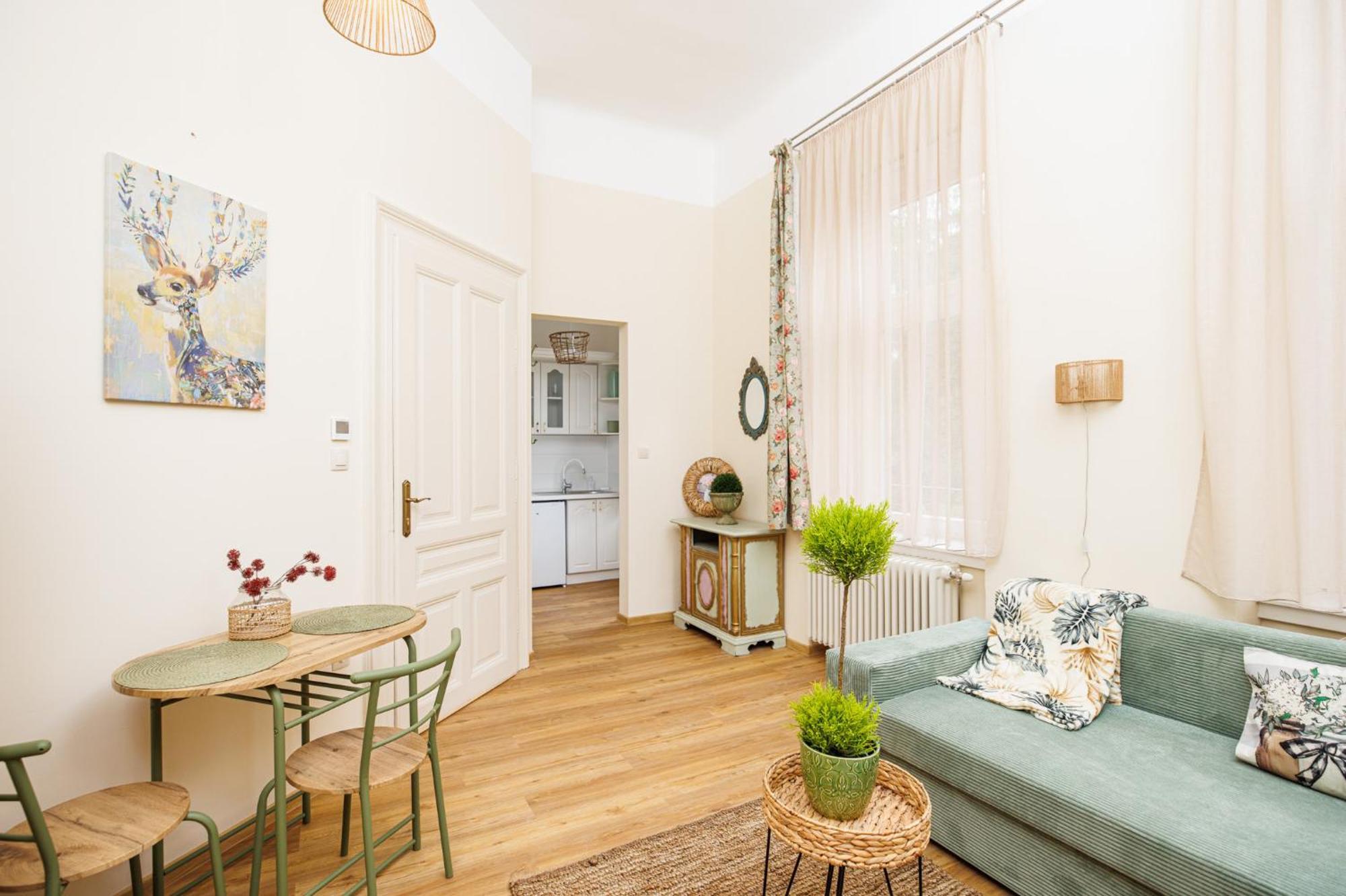 Szeged Szive - Becsi Szinek Apartman Lejlighed Eksteriør billede
