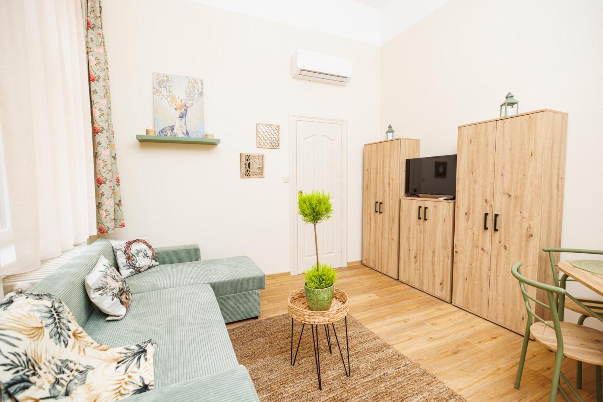 Szeged Szive - Becsi Szinek Apartman Lejlighed Eksteriør billede