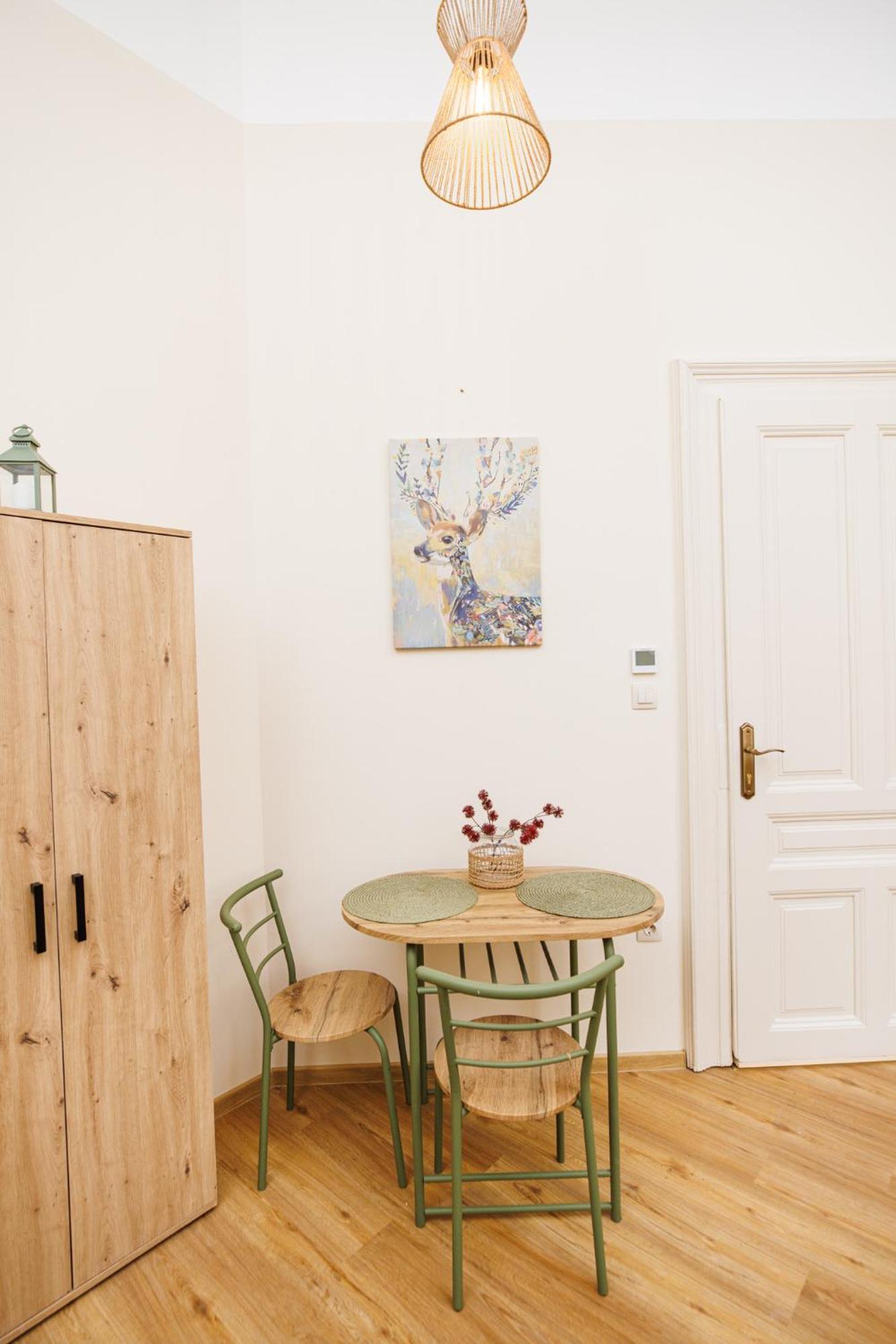Szeged Szive - Becsi Szinek Apartman Lejlighed Eksteriør billede